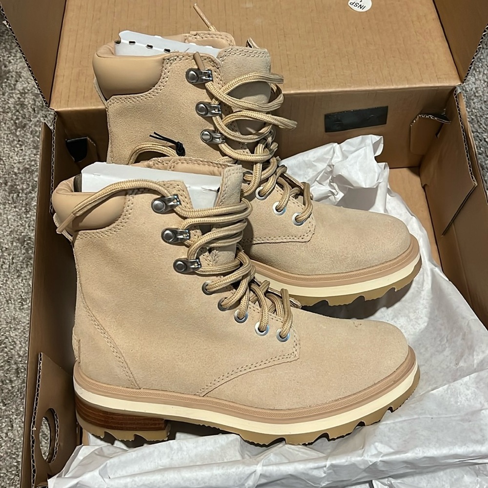 Sorel Lennox Boots